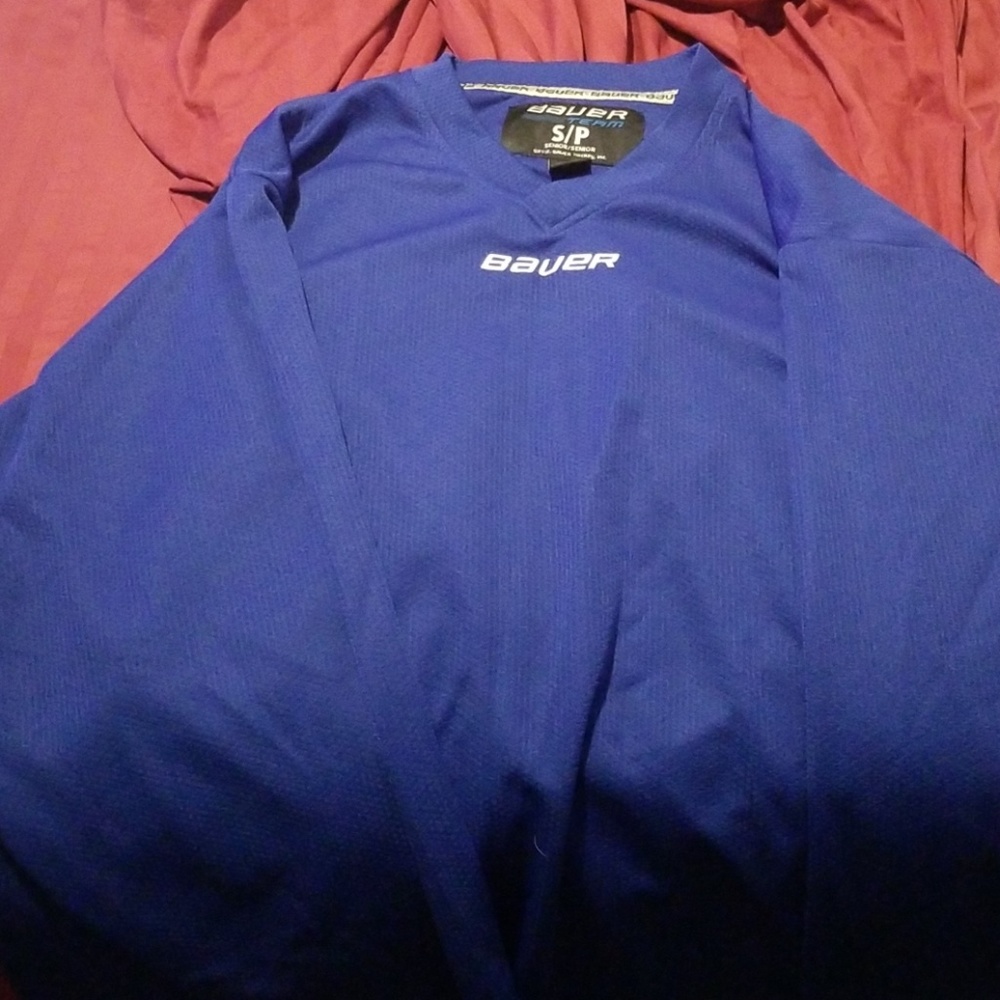 Bauer practice hockey jersey